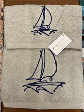 Carica l'immagine nel visualizzatore di Gallery, Coppie asciugamani in spugna ricamate