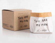 Carica l'immagine nel visualizzatore di Gallery, Candele "pensieri stropicciati"