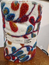 Carica l'immagine nel visualizzatore di Gallery, Coperte Lana 100% italiana