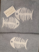 Carica l'immagine nel visualizzatore di Gallery, Coppie asciugamani in spugna ricamate