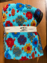 Carica l'immagine nel visualizzatore di Gallery, Coperte Lana 100% italiana