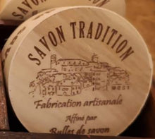 Carica l&#39;immagine nel visualizzatore di Gallery, Sapone naturale in varie forme
